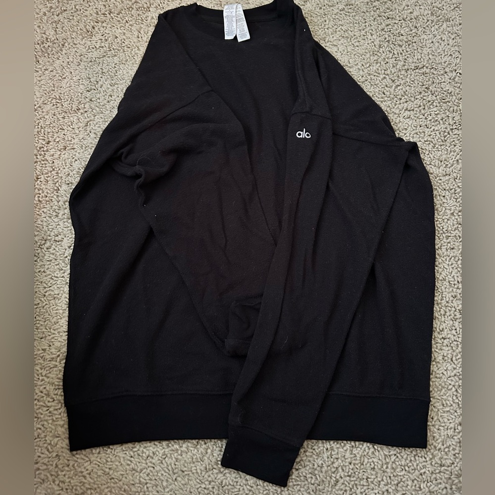Alo yoga sweatshirt
